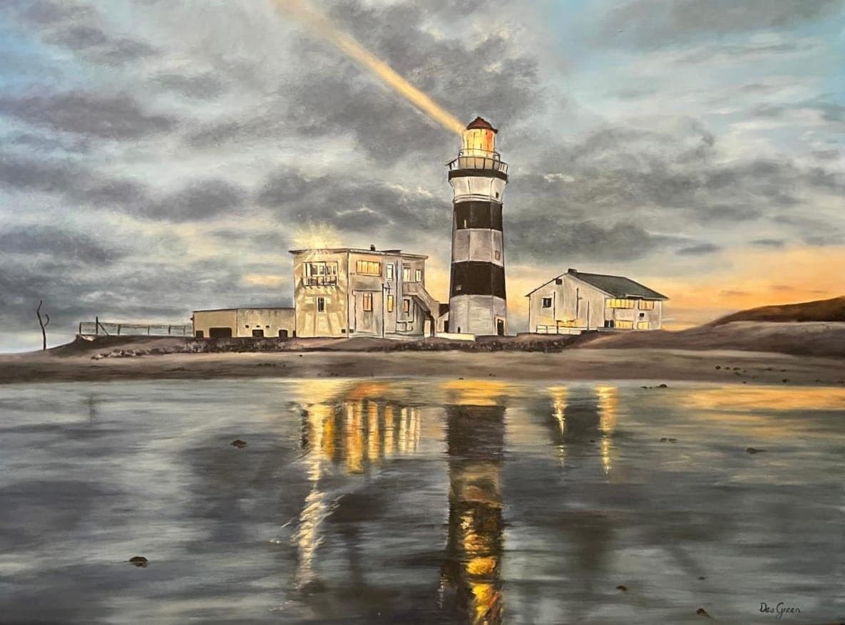 Cape Receiff lighthouse: All that glitters
