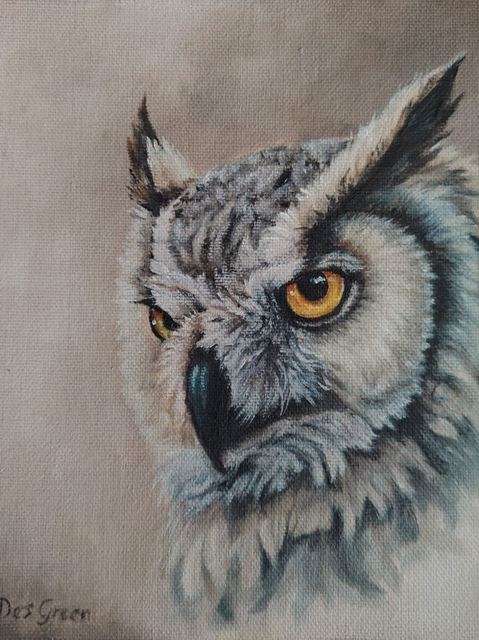 Oil painting of an owl titled Golden Gaze by South African artist Des Green.